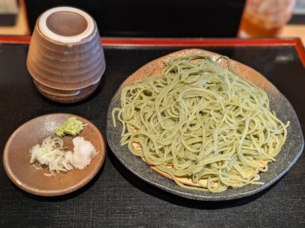 「笹切り(変わり蕎麦)1,050円」@手打そば もりの写真