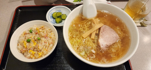 「半炒飯ラーメンセット」@うまいっしょの写真