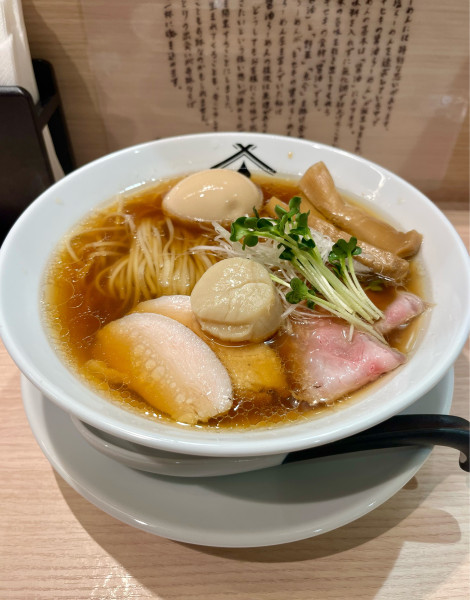 「特製濃醇(黒醤油)ラーメン」@麺 ひしおのキセキの写真