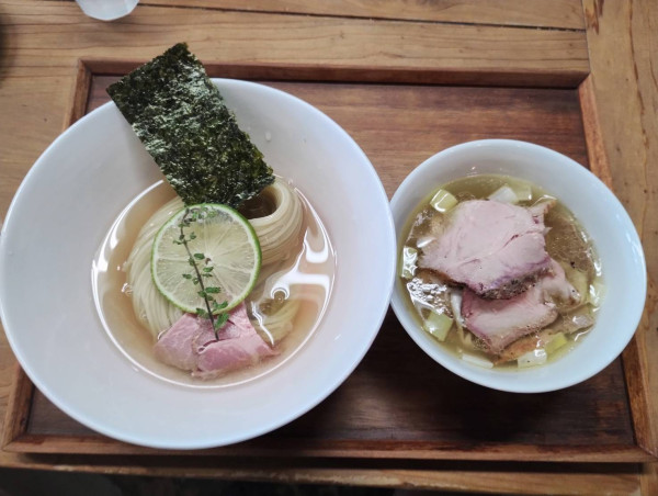 「昆布水つけ麺（塩・ちょい肉増）」@YOKOKURA STOREHOUSEの写真