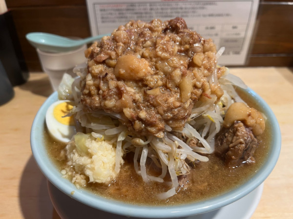 「ラーメン300g」@ラーメン富士丸 平塚店の写真
