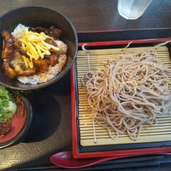 ごはんどき 鹿浜店の画像