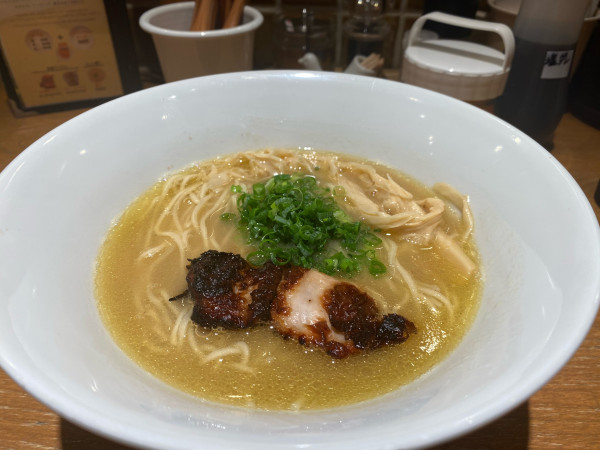 「ラーメンとろり」@鶏ポタラーメン THANK お茶の水の写真