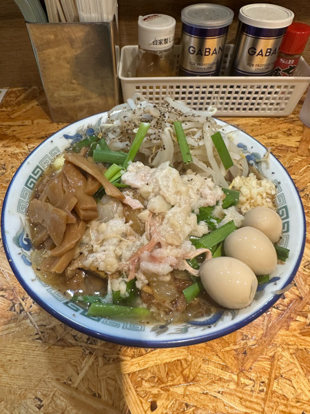 「特製スタミナラーメン（背脂）」@スタミナラーメンのかたの写真