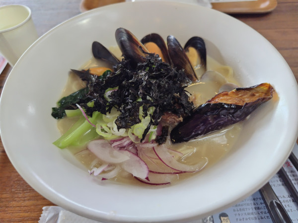 「潮ラーメン」@やちよ道の駅食堂の写真