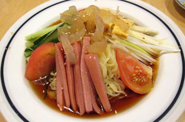 「冷やし中華　800円」@花彫酒家の写真