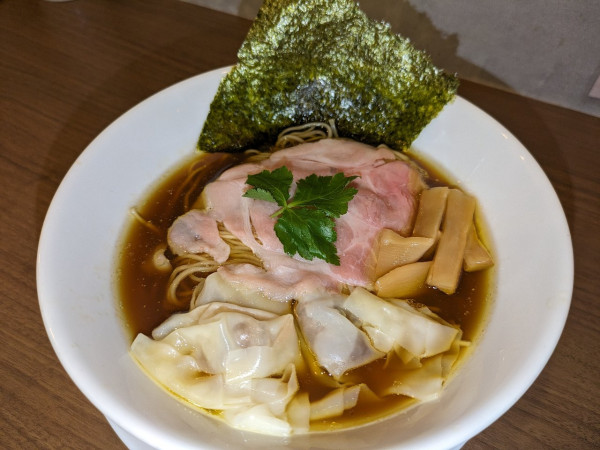 「ワンタン入り醤油らーめん」@ICHIYU RAMEN&GYOZAの写真