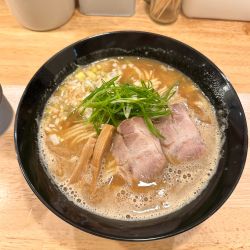 【限定】鶏魚ラーメン