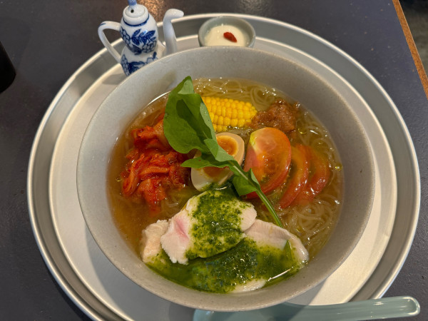 「【夏季限定】ジェノベーゼ冷麺　1380円」@かかん 富ヶ谷店の写真