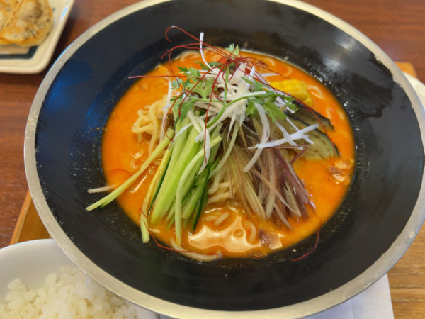 「冷やし坦々めん」@三宝亭 与野本町店の写真