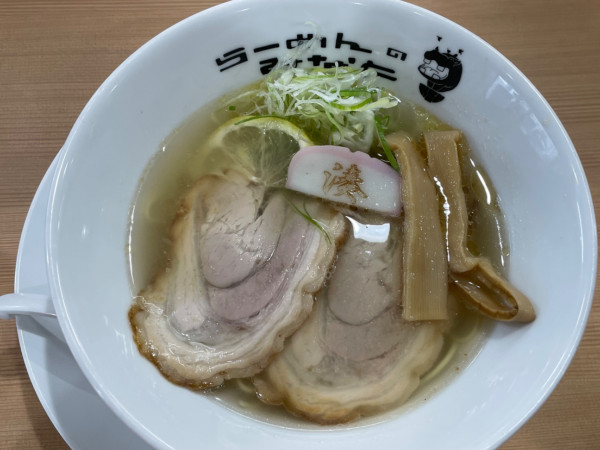 「白銀の塩らーめん　￥８７０」@らーめんのみなとの写真