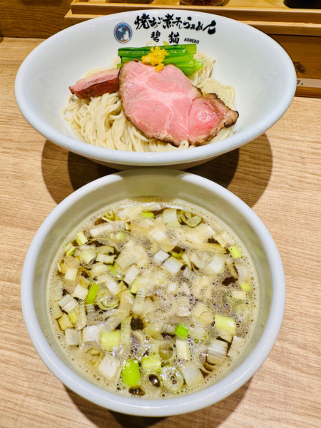 「【限定】昆布水つけ麺 煮干し醤油【1250円】」@焼あご煮干しらぁめん 碧猫の写真