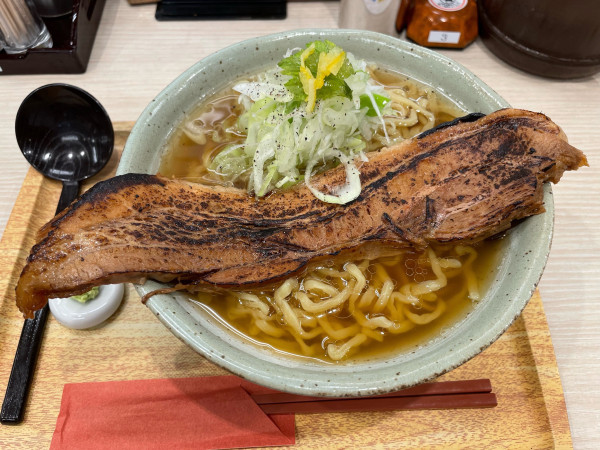 「和だしラーメン・豚大」@麺と雫 牛久店の写真