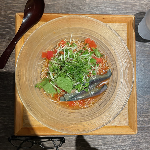 「冷やしトマト」@蕎麦 いまゐ 新横浜店の写真