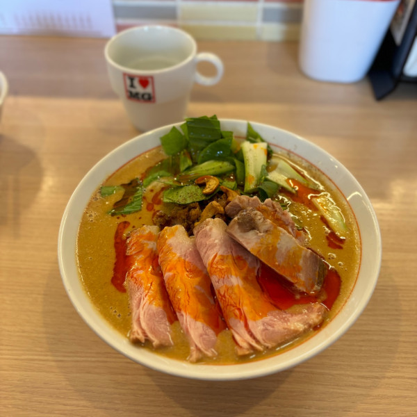 「肉盛特濃煮込担々麺」@まるぎん商店の写真