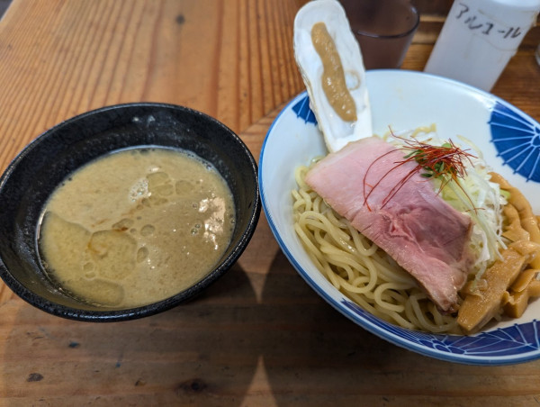 「濃厚つけ麺1050円」@貝だしラーメン 貝ガラ屋の写真