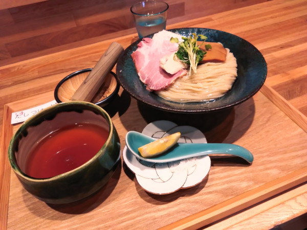 「だし水つけ蕎麦 大盛 600円」@つけ蕎麦 津桜の写真