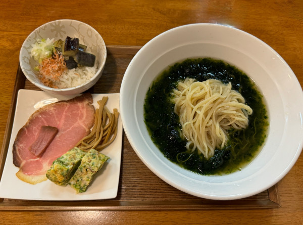 「生青のりとメカブの冷やし和えそば」@らぁ麺はうす Sumika0の写真