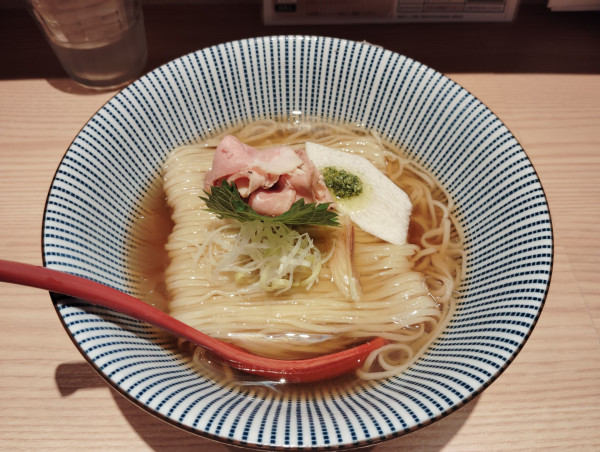 「期間限定　　羅臼昆布の冷やしとろみそば　　1100円」@焼きあご塩らー麺 たかはし アトレ川崎店の写真