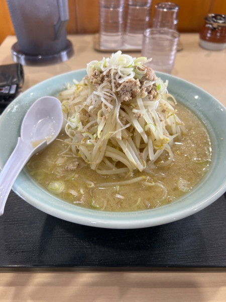 「味噌ラーメン＋もやし増し×2」@サッポロラーメン たきの写真