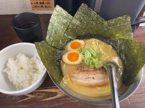 「味玉らーめん」@燦燦の写真