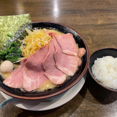 横浜家系ラーメン 金山家 池下店の写真