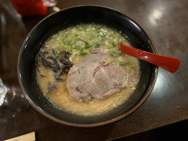 「とんこつラーメン」@麺屋 五郎蔵の写真