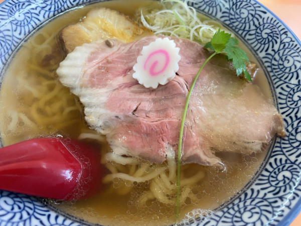 「淡麗～あっさり～中華そば：890円（＋すごい餃子３つ：270」@淡麗あっさり中華そば 極の写真