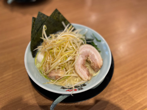 「ねぎラーメン(塩)」@町田商店 弥冨通店の写真