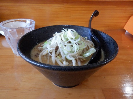 「味噌ラーメン（小）」@ラーメンUMAMIの写真