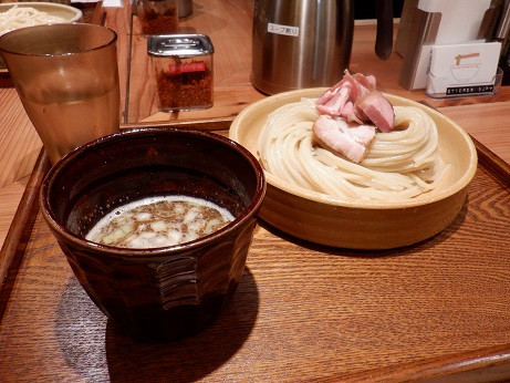 「つけ汁１種　つけめん（３００ｇ）（魚・冷）」@あいだやの写真