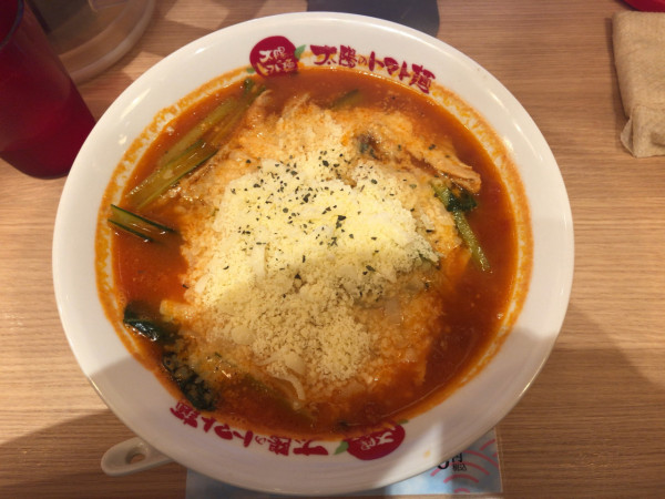 「太陽のチーズラーメン」@太陽のトマト麺 川崎アゼリア店の写真