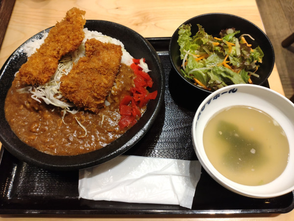 「（ランチ）カツサバカレー　１１８０円　※」@大衆食堂 ゑびすホールの写真