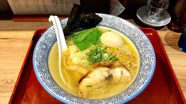 「味玉あっさり鶏そば （９００円）」@鶏そば かぐら屋の写真