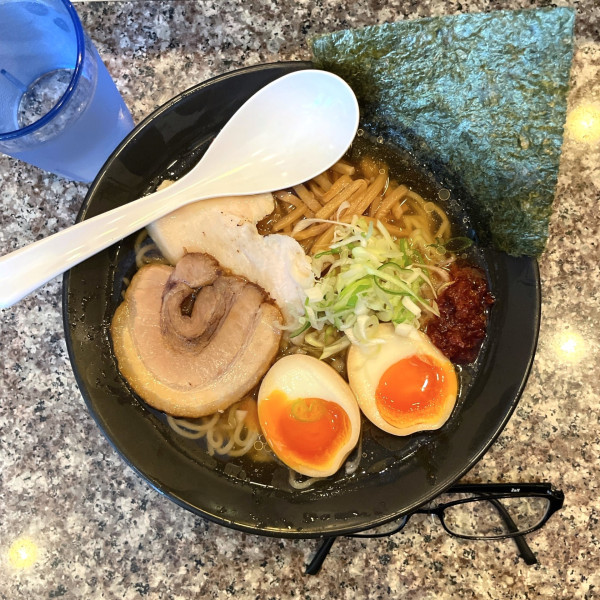 「冷やし鰹中華そば」@鶏白湯 らぁ麺 関羽の写真