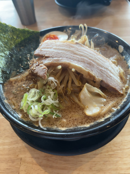 「えんまるラーメン」@蔵出し醸造味噌ラーメン えんまるの写真