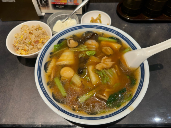 「五目麺定食 1000円」@香港人家の写真