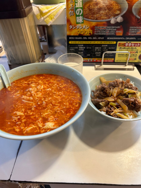 「みそタンタンメンセット大辛　半牛スタミナ丼」@中華タンタンメン本舗 きんけの写真