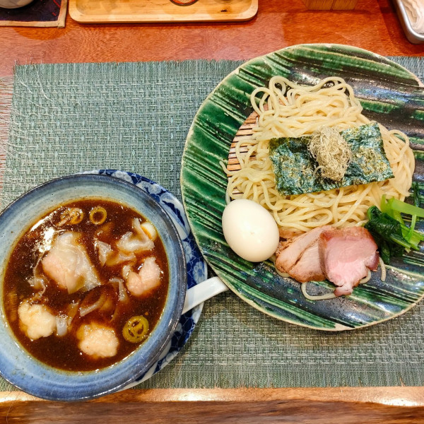 「ワンタン醤油つけ麺､味玉」@らーめん 梶原の写真
