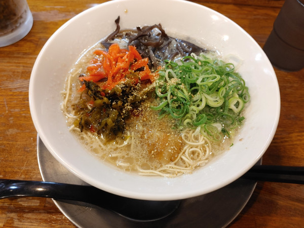 「ラーメン」@博多とんこつラーメン三代目てらッちょ。の写真