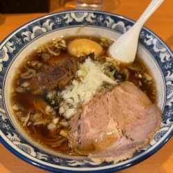 八王子ら〜めん(950円)