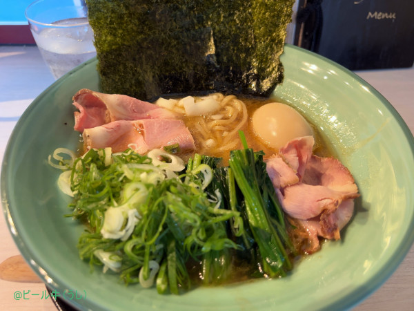 「中野家(家系ラーメン)トッピング全部のせ、ライス」@柳麺 呉田-goden-の写真