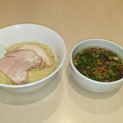 つけ麺　濃厚昆布水掛け