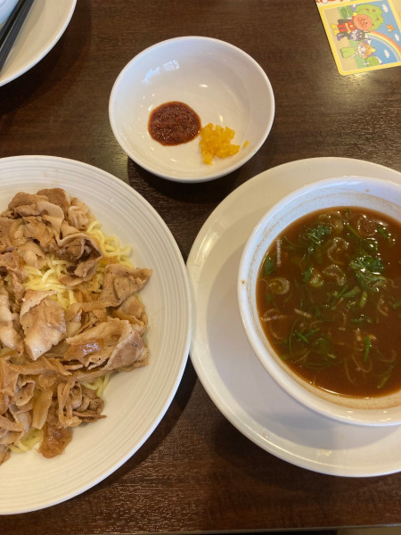 「肉盛りつけ麺」@バーミヤン 八王子みなみ野店の写真