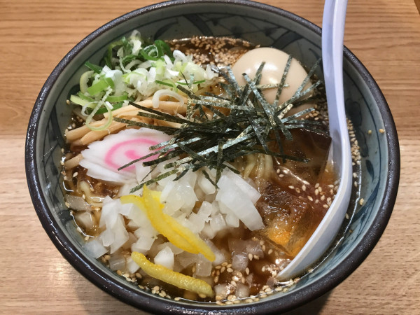 「冷製魚介蕎麦」@麺や独歩 昭島本店の写真