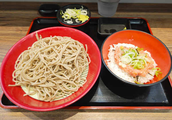 「もりそば（ミニトロたく丼セット）」@名代 富士そば 門前仲町店の写真