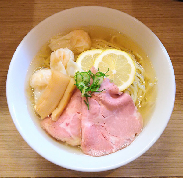 「白醤油海老昆布水冷やしラーメン【限定】＋大盛り＋海老ワンタン」@支那蕎麦 澤田の写真