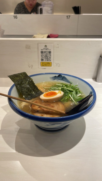 「柚子塩らーめん」@AFURI 新宿ルミネの写真