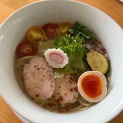 鶏の冷たい塩そば
