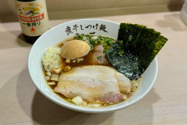 「【限定】特製重厚清湯（醤油）¥1500」@煮干しつけ麺 宮元の写真